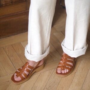 EUC Anne Thomas Jerusalem Sandals 39